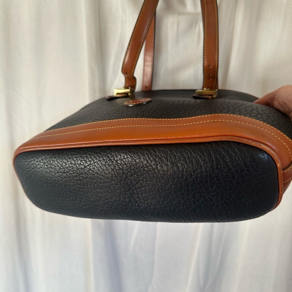 Dooney & Bourke Vintage Shoulder Bag All Weather Pebbeled Leather Dome Top Black - Picture 12 of 12